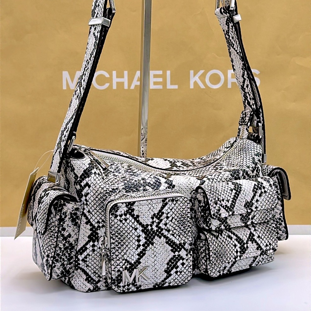 MICHAEL KORS Dakota Medium Snake Embossed Leather Pocket Shoulder Bag
ALUMINUM